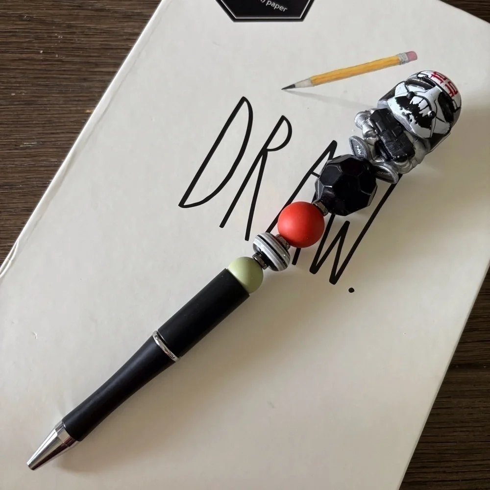 Disney Doorables: Star Wars: Wrecker handmade beaded pen